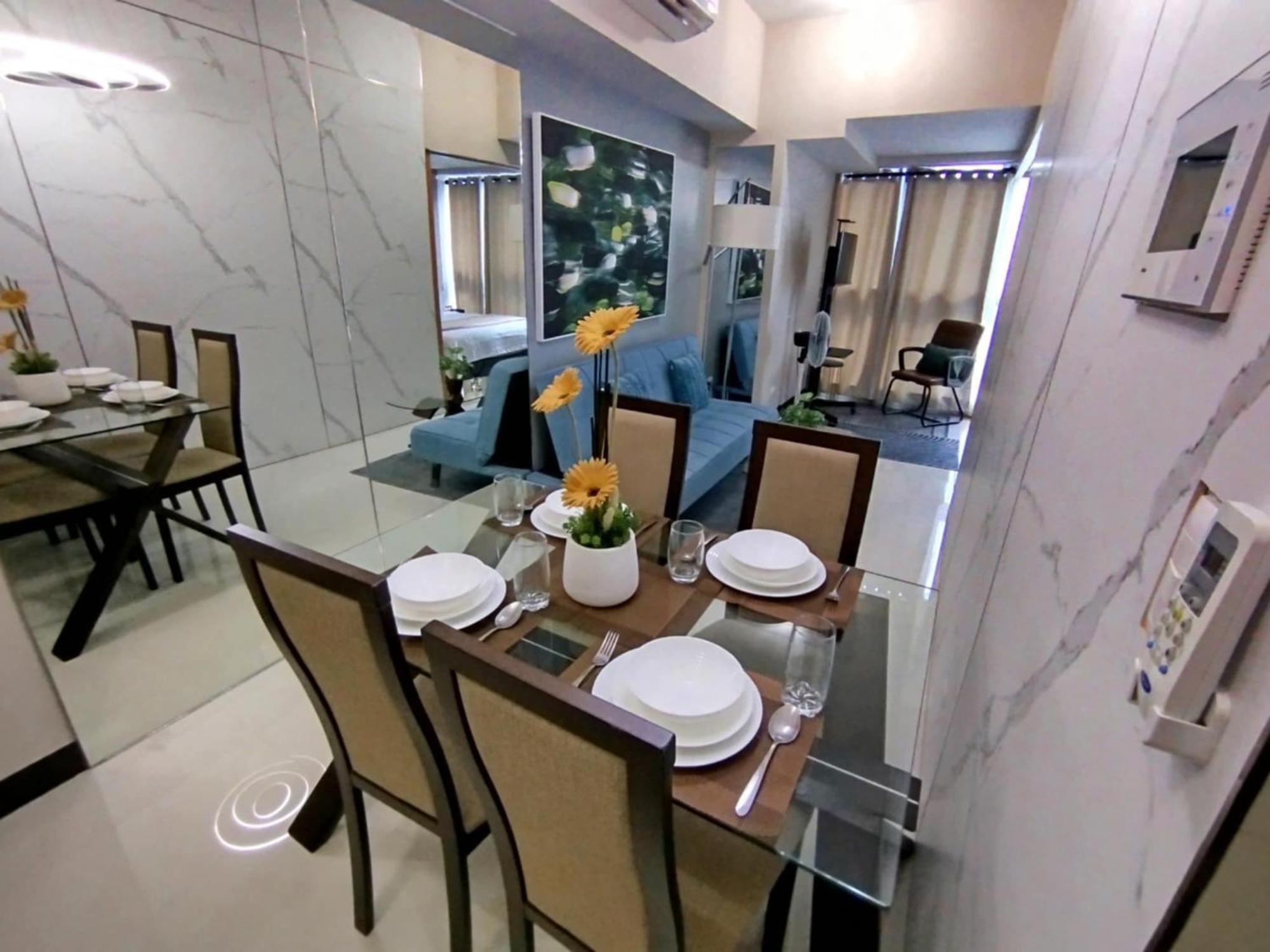 Cozy 1Br Uptown Parksuites Tower1 Bgc Manila Dış mekan fotoğraf