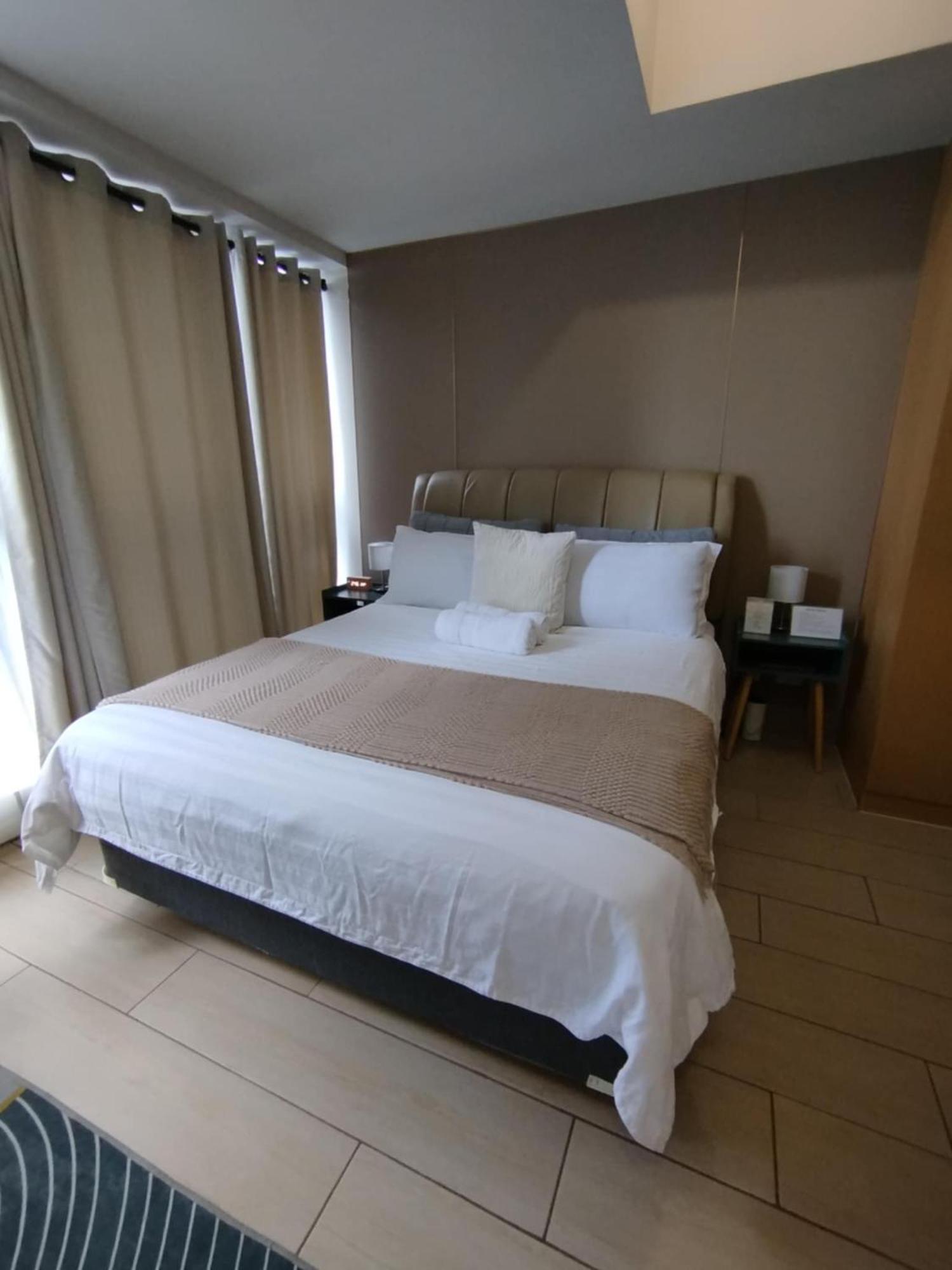 Cozy 1Br Uptown Parksuites Tower1 Bgc Manila Dış mekan fotoğraf
